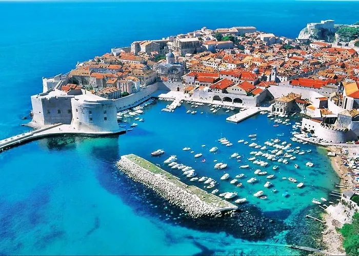 Comfort Lucy Daire Dubrovnik