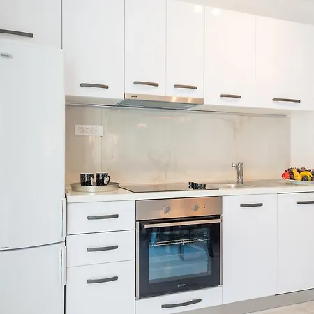 Comfort Lucy Dubrownik